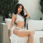 mialaurence