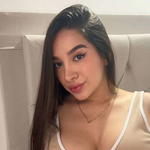 Sex cams model avatar pic - lyrabellini